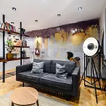 Cozy Flat In With Cinema * Kluž