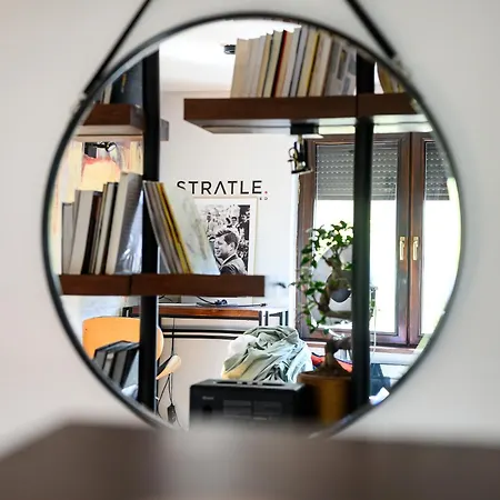 Cozy Flat In With Cinema Apartmán