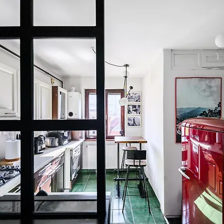 Διαμέρισμα Cozy Flat In With Cinema