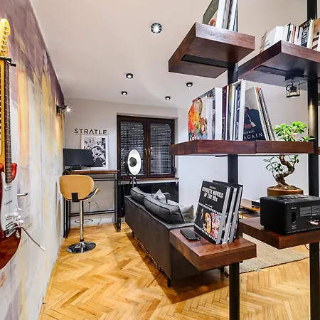 Apartment Cozy Flat In With Cinema Cluj-Napoca