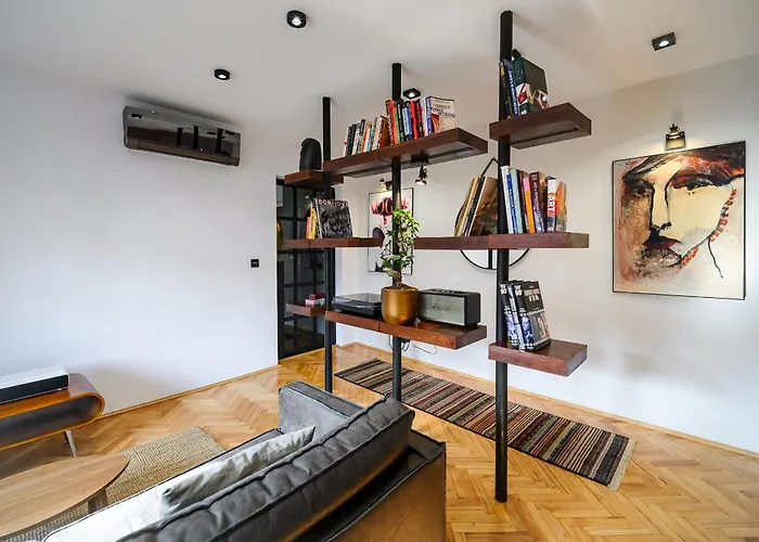 Cozy Flat In With Cinema *