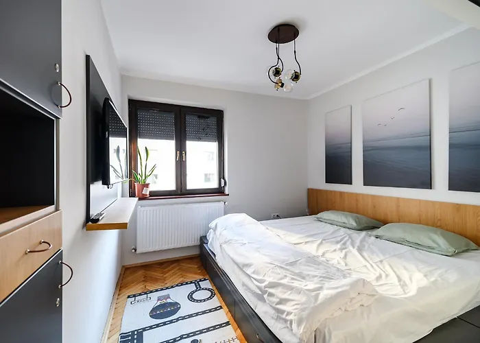 Cozy Flat In With Cinema Apartment *