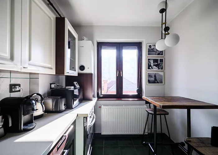 Cozy Flat In With Cinema Apartment *