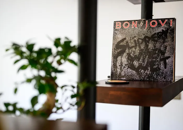 Cozy Flat In With Cinema *